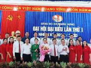 Đồng chí Trần Thị Mỹ Hạnh, UVBCH Đảng bộ tỉnh, Giám đốc Sở Văn hóa hóa Thể thao và Du lịch dự Đại hội Đại biểu Đảng bộ xã Nghĩa Hưng lần thứ nhất nhiệm kỳ 2025-2030